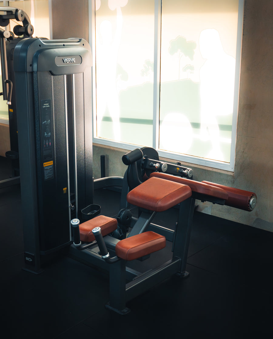 VERVE Pin Loaded Prone Leg Curl (Black) - Makoto Series