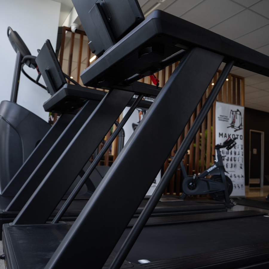 VERVE Kuro Commercial Treadmill - with Touchscreen